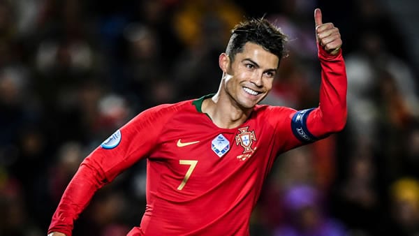 portugal-cristiano-ronaldo-2-lrg Cristiano Ronaldo Portugal
