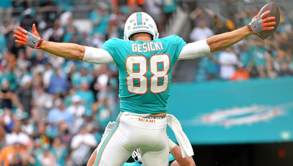 miami-dolphins-mike-gesicki-lrg Mike Gesicki Dolphins