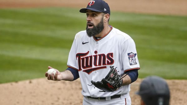 minnesota-twins-matt-shoemaker-lrg Matt Shoemaker Twins Starting Pitcher