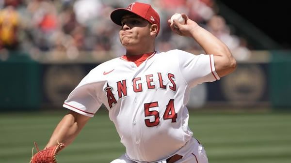 la-angels-jose-suarez Jose Suarez Angels Starting Pitcher