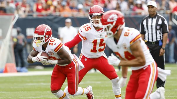 kansas-city-chiefs-isaih-pacheco Isaih Pacheco RB Kansas City Chiefs