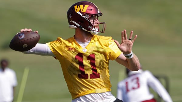 washington-commanders-carson-wentz Carson Wentz Commanders QB