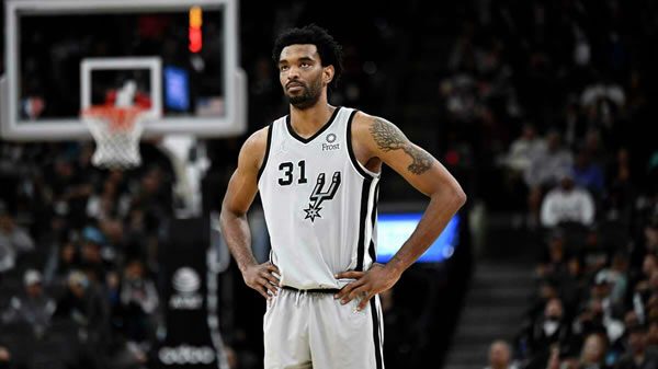 NBA Pick: Mavericks vs. Spurs 3/15/23