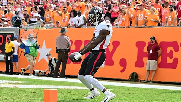 atlanta-falcons-kyle-pitts-3 Kyle Pitts TE Atlanta Falcons