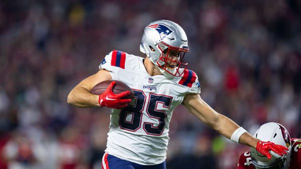 Patriots vs. Cardinals Betting Preview: Week 15 Over/Under Pick
